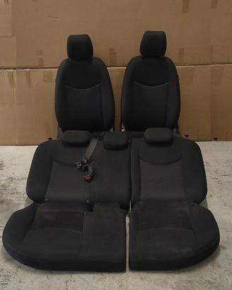 Tappezzeria Opel Karl dal 2015