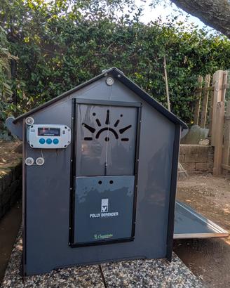Pollaio Cucciolotta con porta automatica