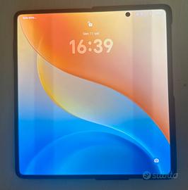 HONOR MAGIC V3