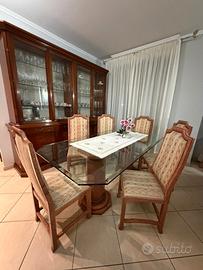 tavolo con piano in cristallo