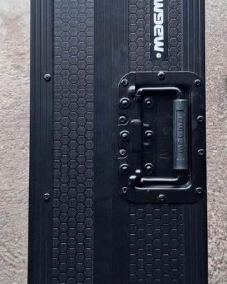 Flightcase MAGMA con rotelle