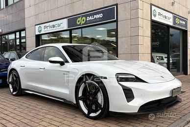 PORSCHE Taycan 4S Performance