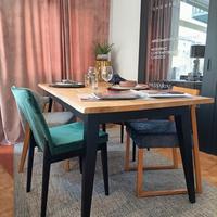 Tavolo Madera da Esposizione