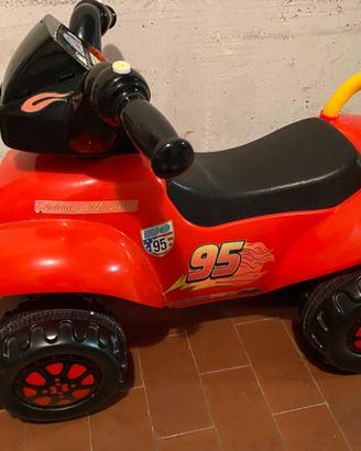 Quad giocattolo Cars