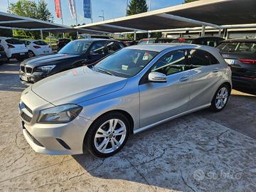 MERCEDES-BENZ A 160 d Automatic Premium km 64000