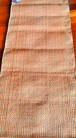 Tappeto arancione/ecru' nuovo