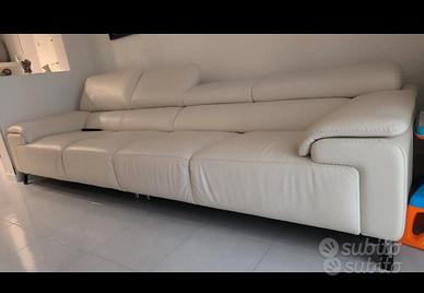 divano in vera pelle