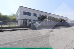 CAPANNONE A POGLIANO MILANESE