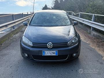 Volkswagen Golf 1.6 TDI DPF 5p. Highline
