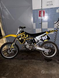 Suzuki rm125