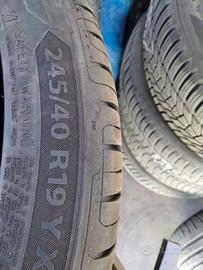 Pneumatici Barum 245/40 19 estive