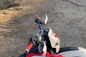 Husqvarna te250 2010