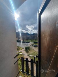 Lorica 6 posti letto, 3 camere fronte lago