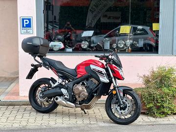 Honda CB 650 F + Promo