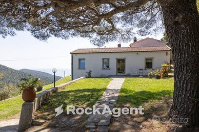 ZONA ESCLUSIVA CON VISTA MARE