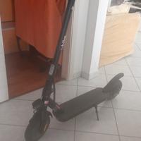 monopattino elettrico 