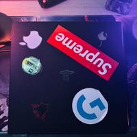 Ps4 pro con 3 controller