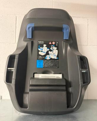 Inglesina Base Auto Belted
