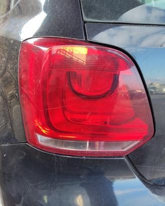 Fanale posteriore sx VOLKSWAGEN POLO 2010