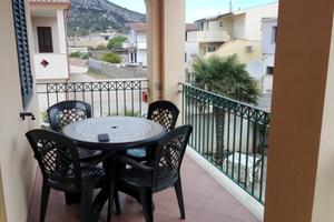 Quadrilocale luminoso con terrazzo a Orosei