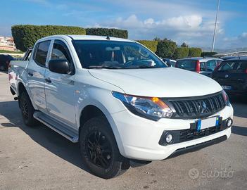 Mitsubishi L200 2.4 DI-D 154 CV Intense (2017)
