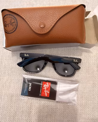 Ray-Ban