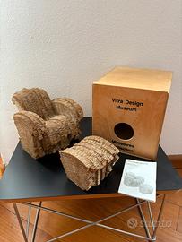 Vitra miniatures collection Gehry little beaver