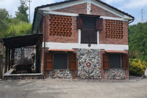 Casa a borgo a mozzano