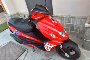 Scooter Malaguti Phantom 12r edizione limitata