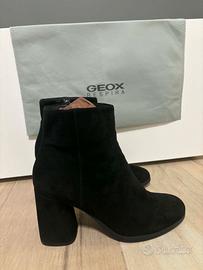 STIVALETTO GEOX IN CAMOSCIO N.37  NERO SCAMOSCIATO