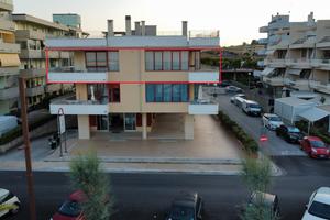 Appartamento Fronte Mare con tre Camere due Bagni