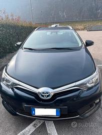 TOYOTA AURIS Hybrid