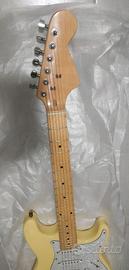 chitarra elettrica Stratocaster 