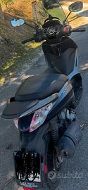 Beverly 300s,