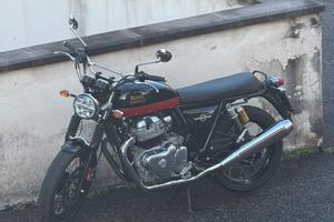 Royal Enfield Interceptor 650 - Sunset Strip