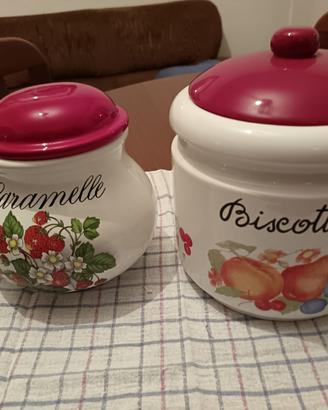 Porta biscotti e porta caramelle