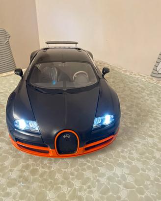 Bugatti Veyron 1/8