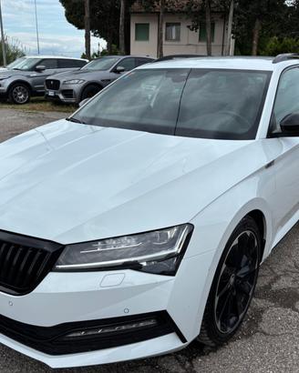 Skoda Superb 2.0 TDI EVO 150 CV SCR DSG Wagon Spor