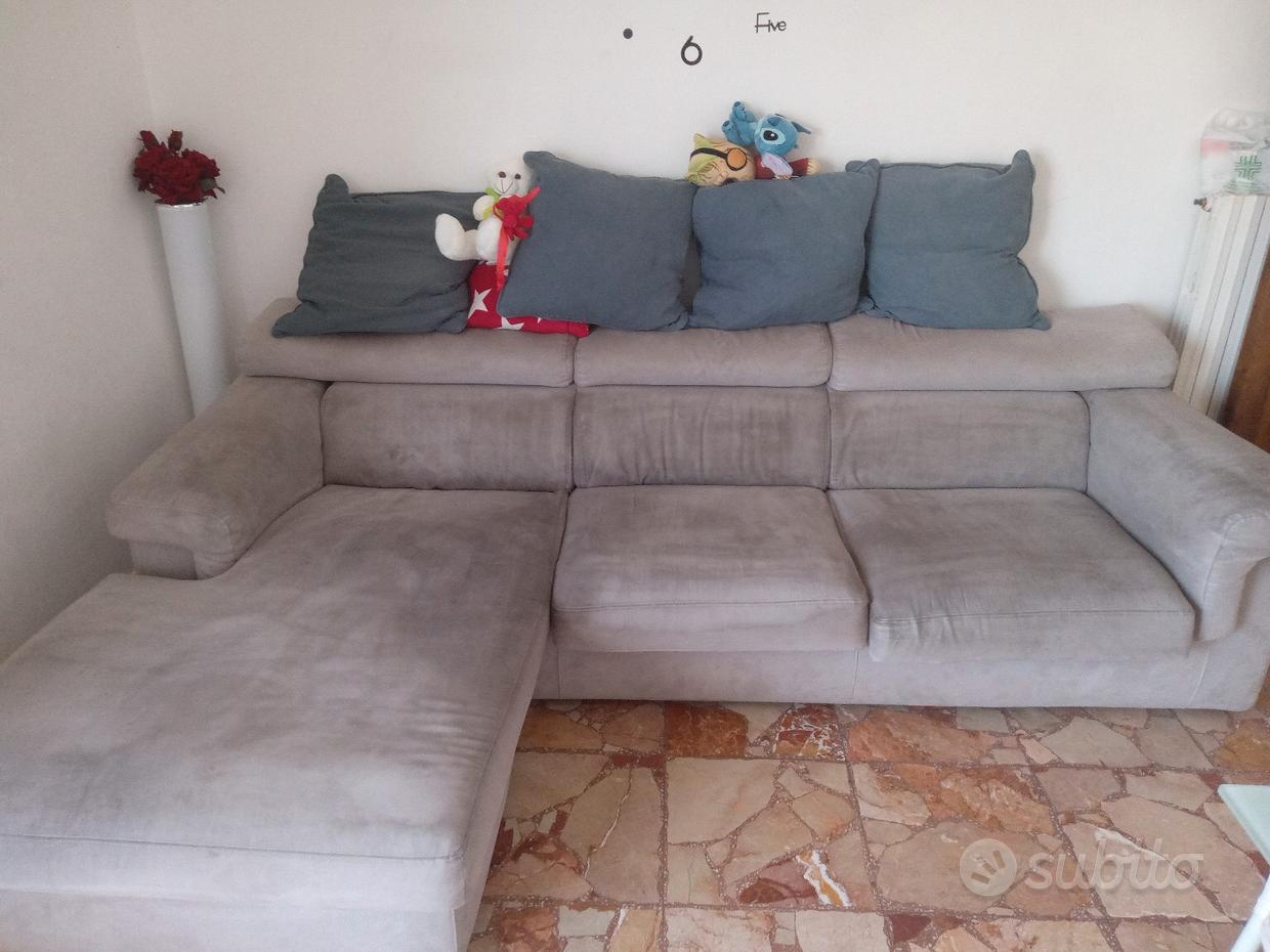 Poltronesofà divani letto Mobili usati
