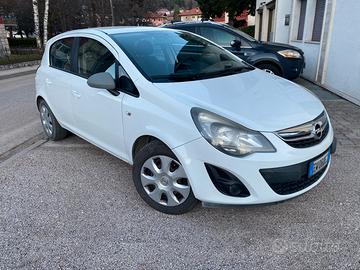 Opel Corsa 1.3 CDTi - 2014