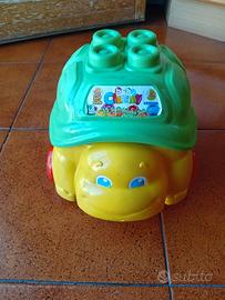 Tartaruga Clementoni con costruzioni