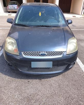 FORD Fiesta 1.4 TDCi 5p. Titanium