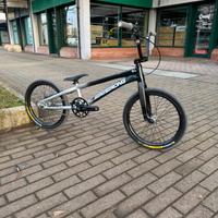 Bmx staystrong V5 pro XXXL ruote carbon