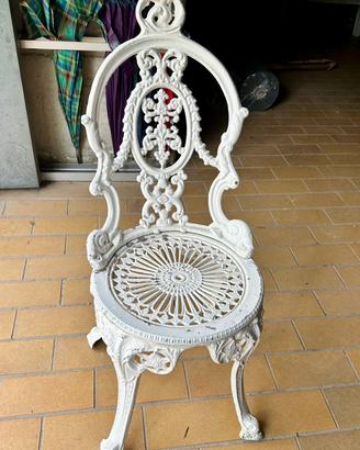 Sedie da giardino stile vittoriano