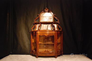 Vetrina  L 131 X p 45 X H 200