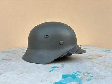 Elmetto tedesco M40 originale restaurato