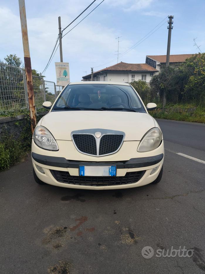 Lancia Ypsilon 2ª serie