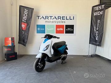 Piaggio 1 PIAGGIO E5 ARTIC MIX