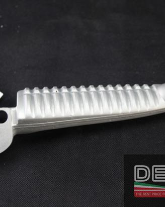 Pedana poggiapiede passeggero sinistra Ducati 748 