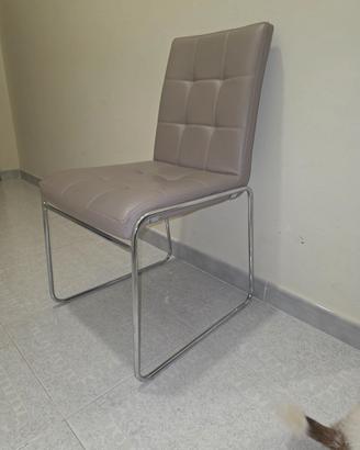 6 eleganti sedie in pelle tortora